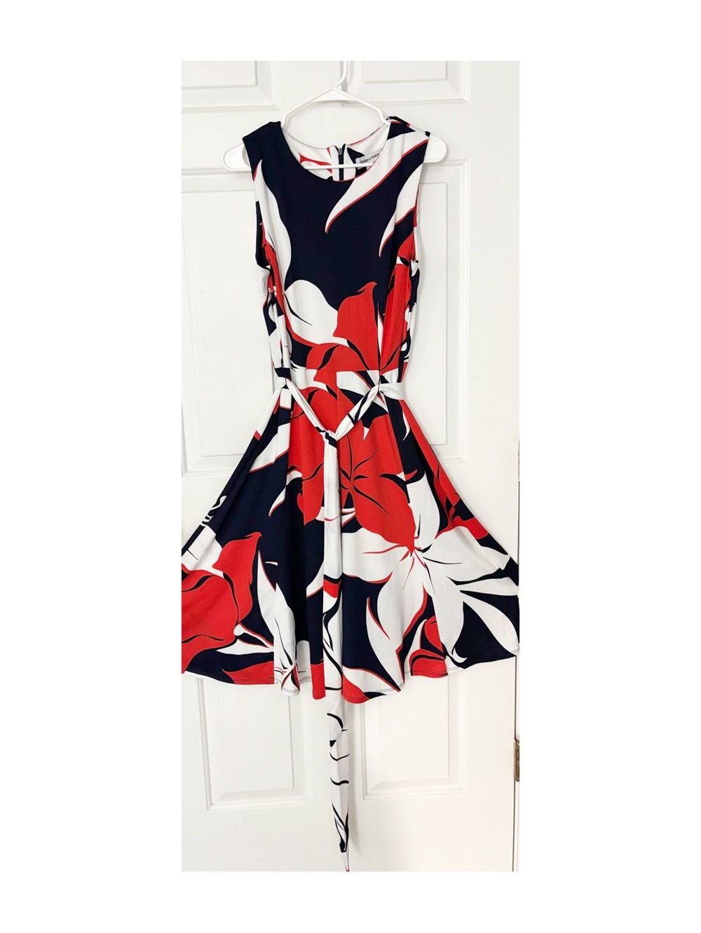 Shelby & Palmer Women's Sleeveless Red White & Blue Floral Belted Dress, Sz L